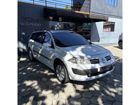 RENAULT MEGANE 1.6 DYNAMIQUE GRAND TOUR 16V FLEX 4P MANUAL
